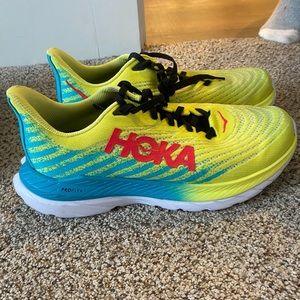 Hoka Mach